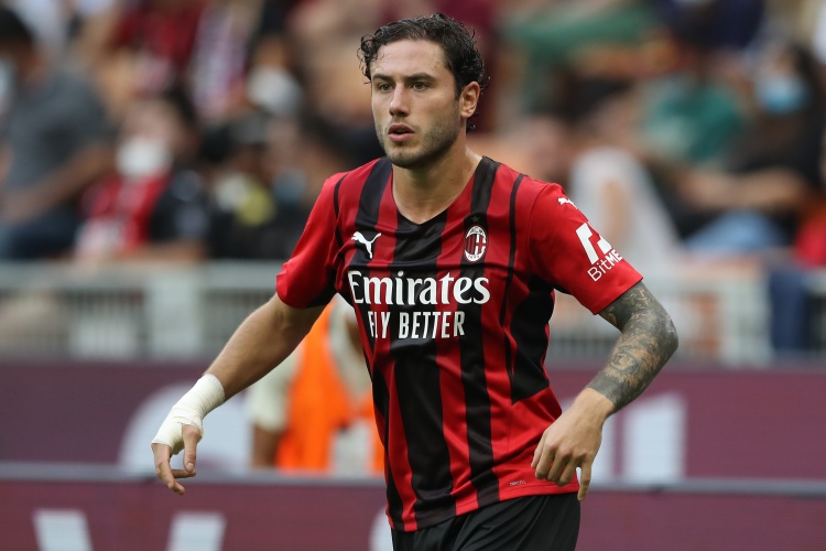 米體：米蘭不會和隊(duì)長卡拉布里亞續(xù)約，他將在明夏合同到期后離隊(duì)