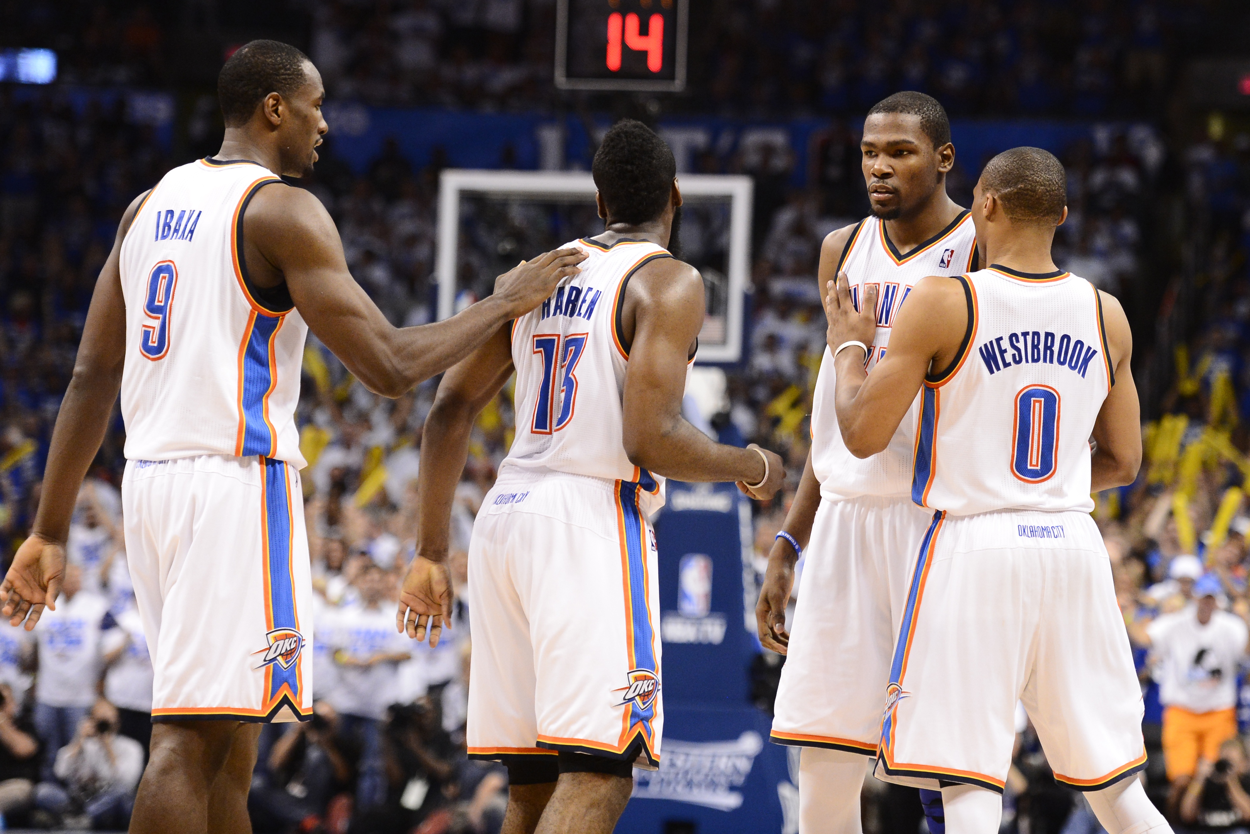 12雷霆打23掘金？喬治：前者贏 他們未奪冠是因?yàn)檎材匪?經(jīng)驗(yàn)不夠