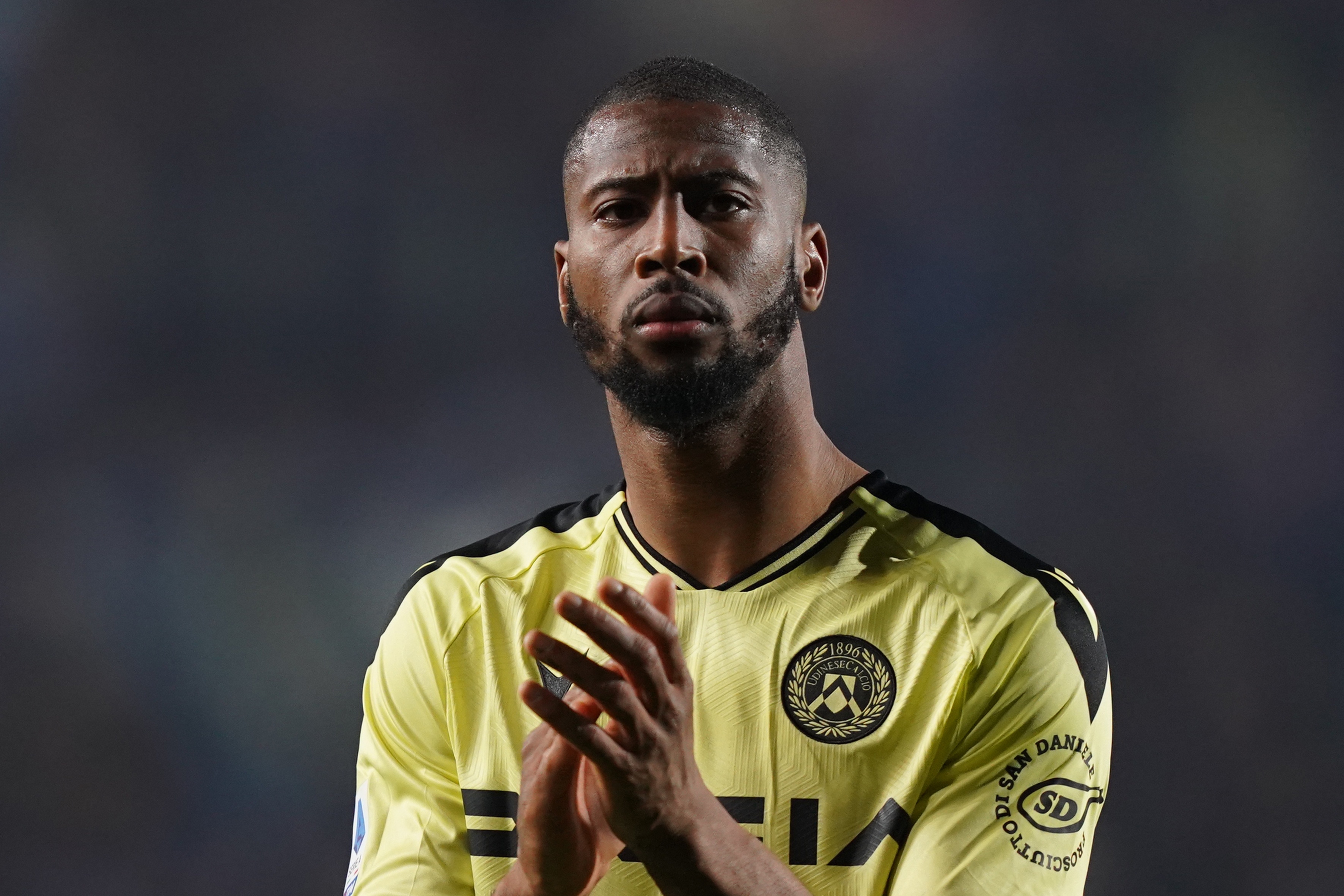 意天空：都靈有意埃弗頓中鋒貝托，阿瑙、小西蒙尼是備選