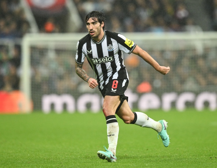 TA：紐卡無意出售托納利，意甲球隊可能負擔不起他的轉(zhuǎn)會費