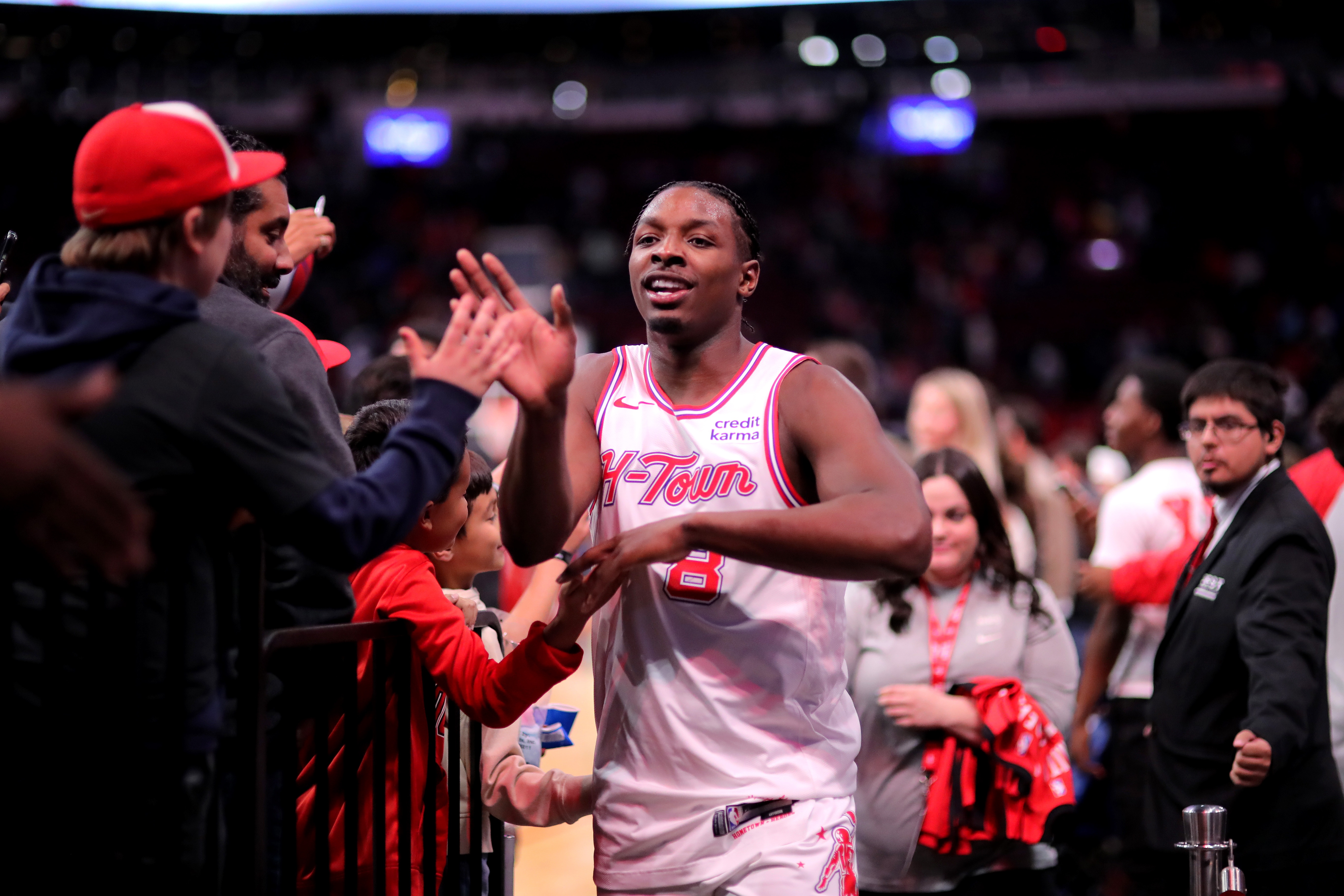 烏度卡：泰特的發(fā)揮太關鍵 主力球員疲憊不堪 替補球員帶來了活力