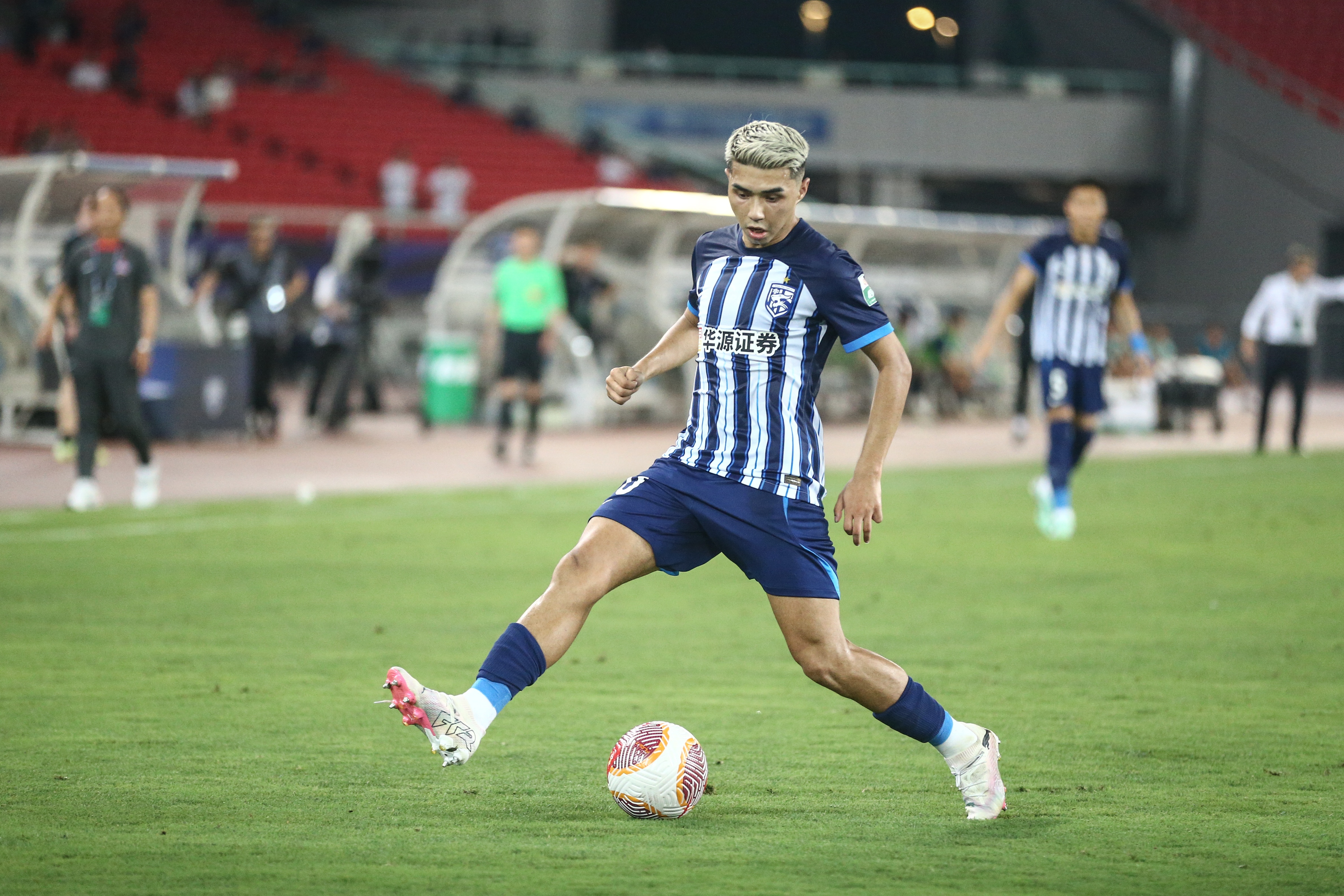 朱藝：武漢三鎮(zhèn)又解決一條，僅剩11月26日的最后一條禁令未解決