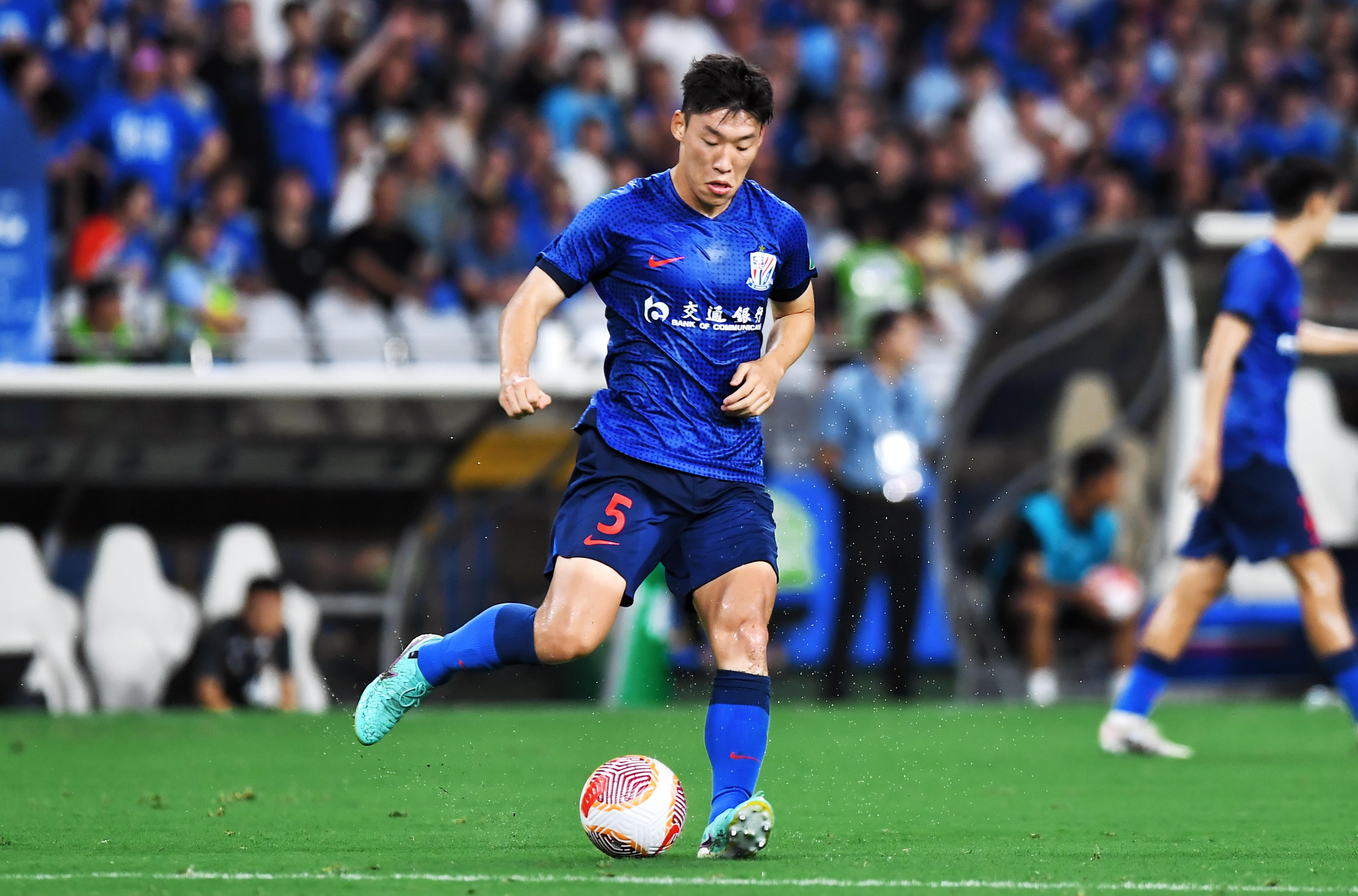 記者：申花今晚18點(diǎn)左右抵達(dá)浦東，亞冠3個(gè)客場消耗巨大