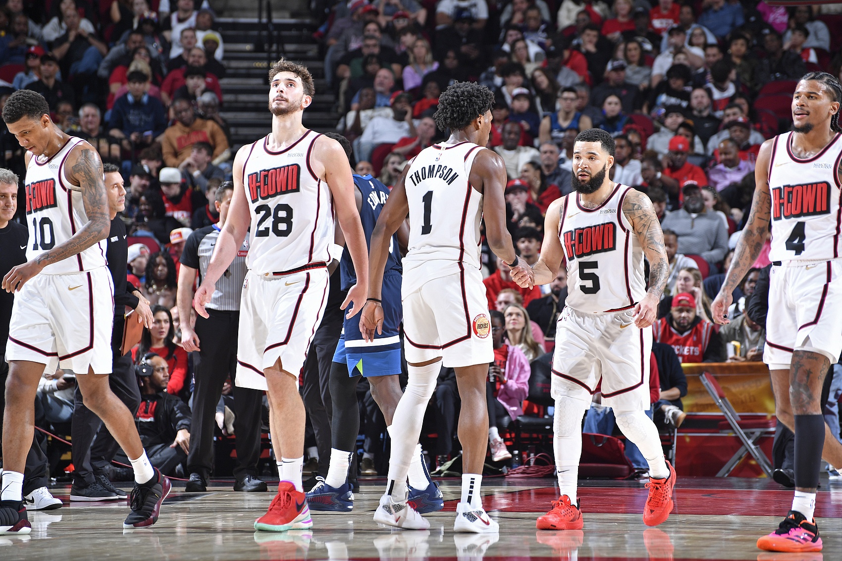 比盧普斯：球隊發(fā)展需多人都達全明星水準(zhǔn) 火箭有申京&杰倫-格林